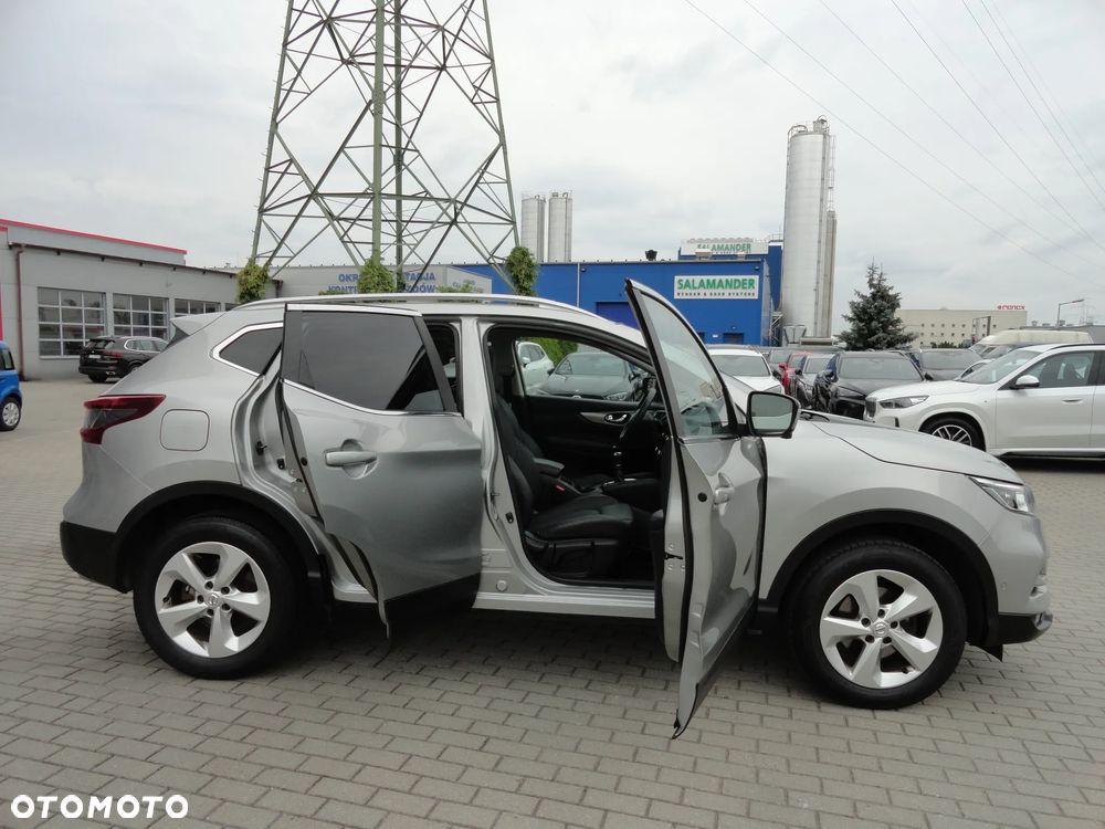 Nissan Qashqai 1.3 DIG-T Tekna+ - 14