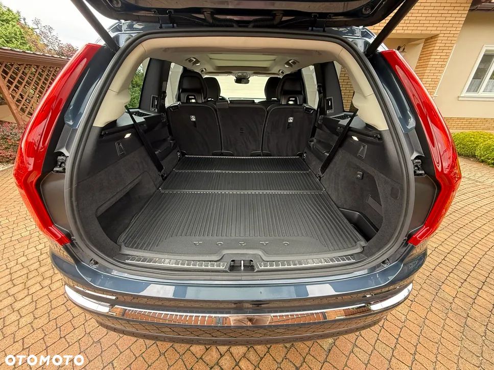 Volvo XC 90 B5 B AWD Plus Bright 7os - 17