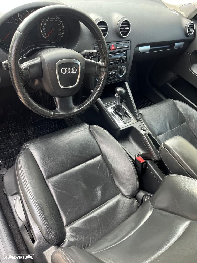 Audi A3 Sportback 2.0 TDi DSG - 6