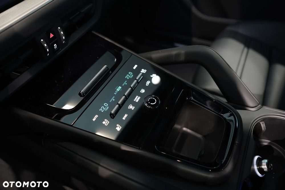 Porsche Cayenne - 20