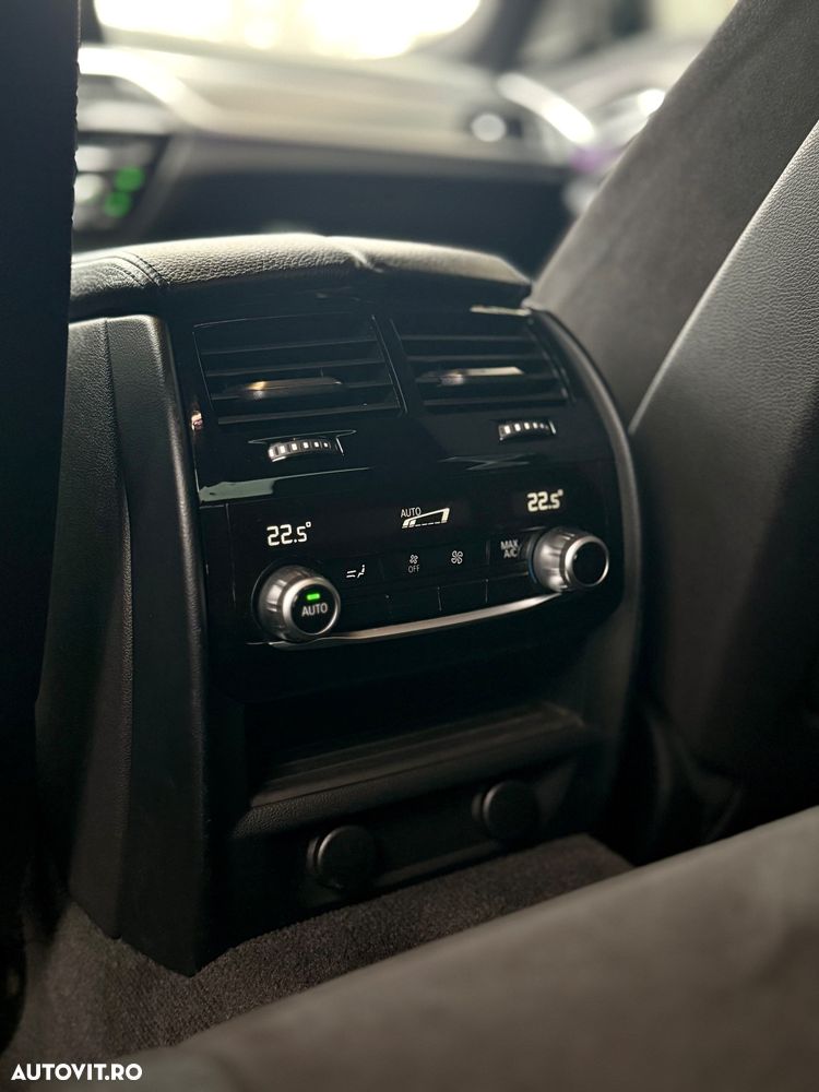 BMW Seria 5 530d xDrive AT - 14