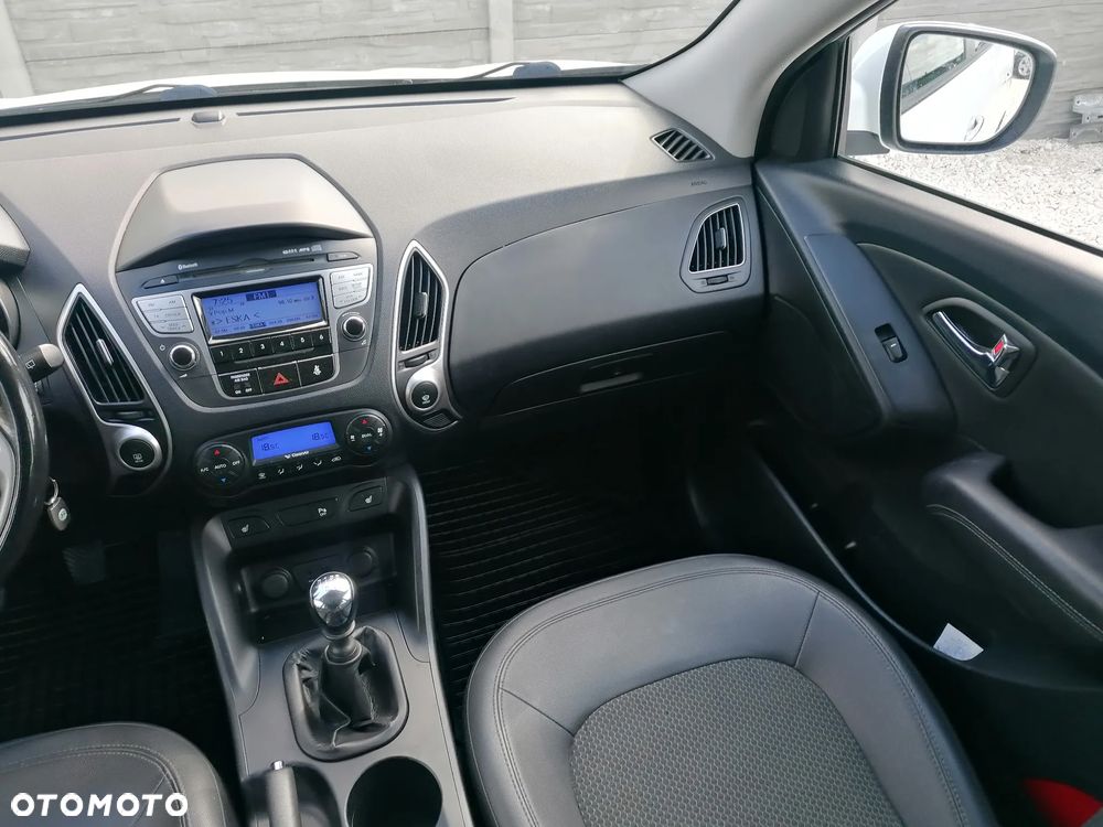 Hyundai ix35 2.0 CRDi 4WD Premium - 13