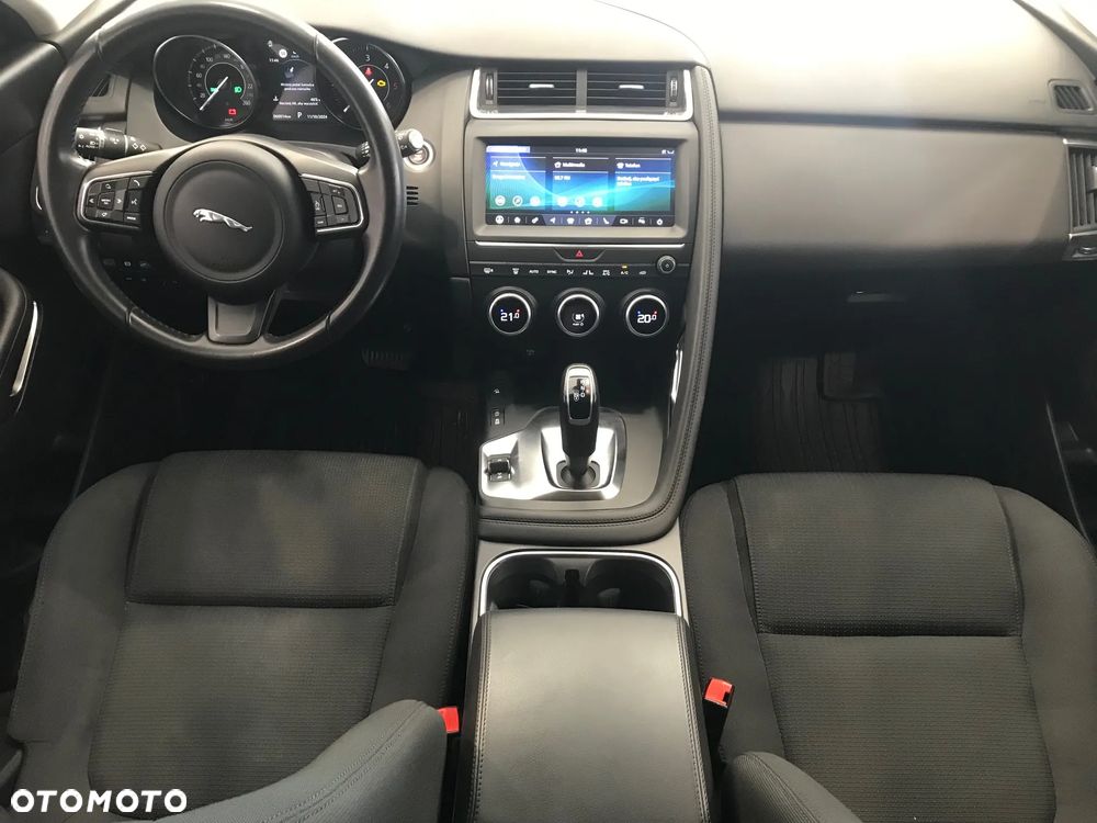 Jaguar E-Pace 2.0 i4D AWD - 12