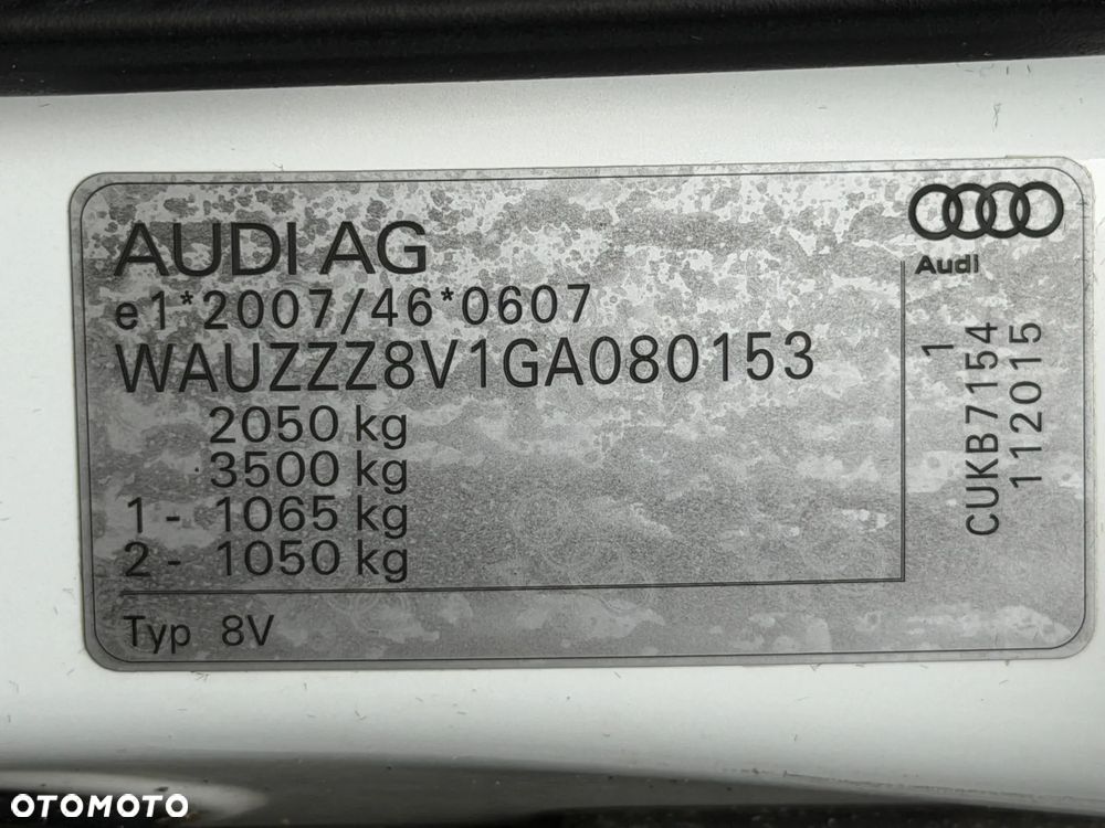 Audi A3 Sportback 1.4 TFSI e-tron S line Sportpaket - 38