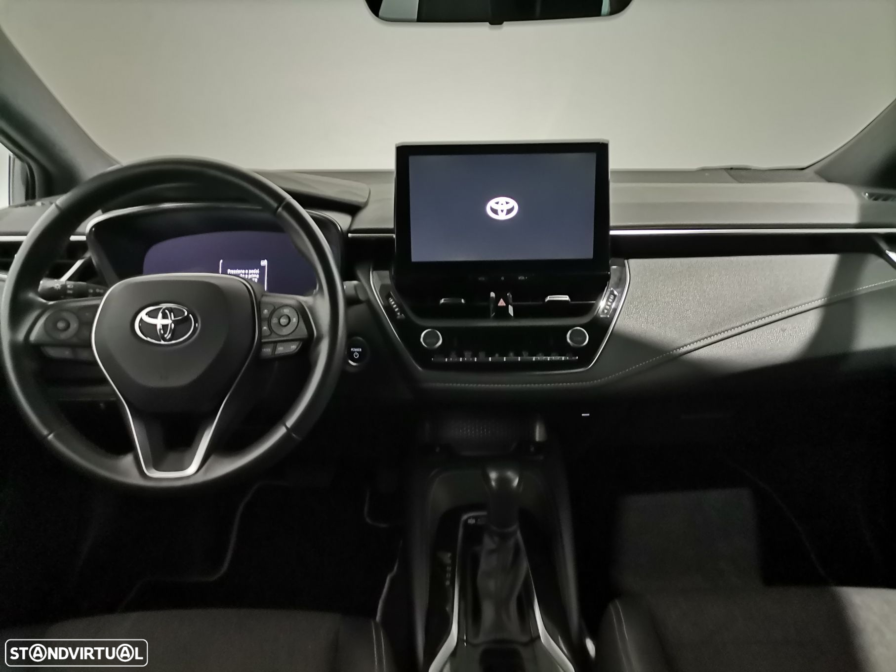 Toyota Corolla 1.8 Hybrid Comfort Plus - 8