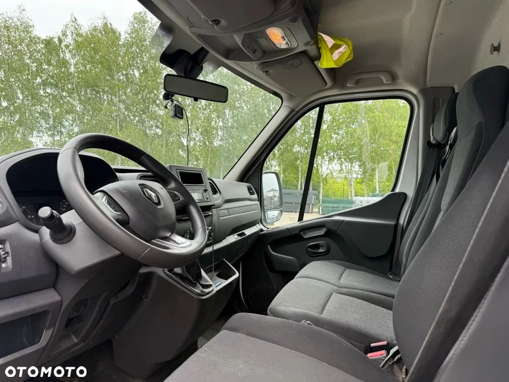 Renault Master bliźniaki 5,2m - 8