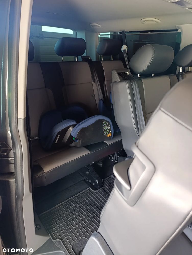 Volkswagen Caravelle 2.0 TDI L2 Highline 4Motion DSG - 6