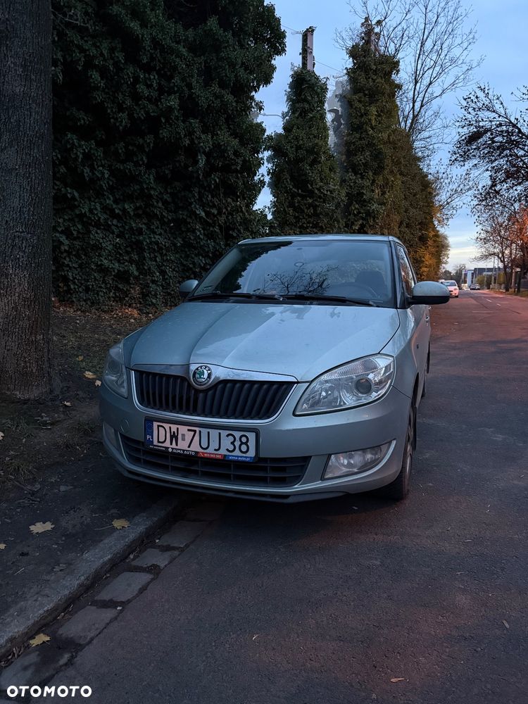 Skoda Fabia 1.2 TSI Active - 1