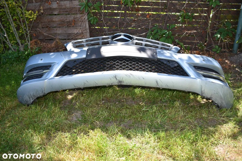 MERCEDES W204 LIFT AMG ZDERZAK PRZEDNI PRZÓD 6x PDC ORG 988 - 16