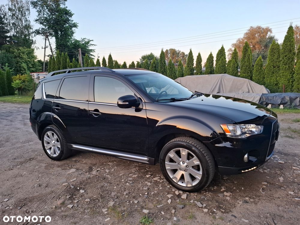Mitsubishi Outlander - 13