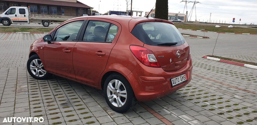Opel Corsa 1.4 16V Color Elegance - 3
