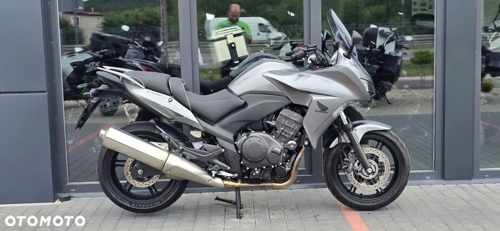 Honda CBF - 2
