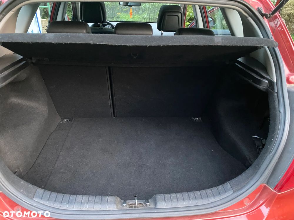 Kia Ceed Cee'd 2.0 crdi Optimum + - 8
