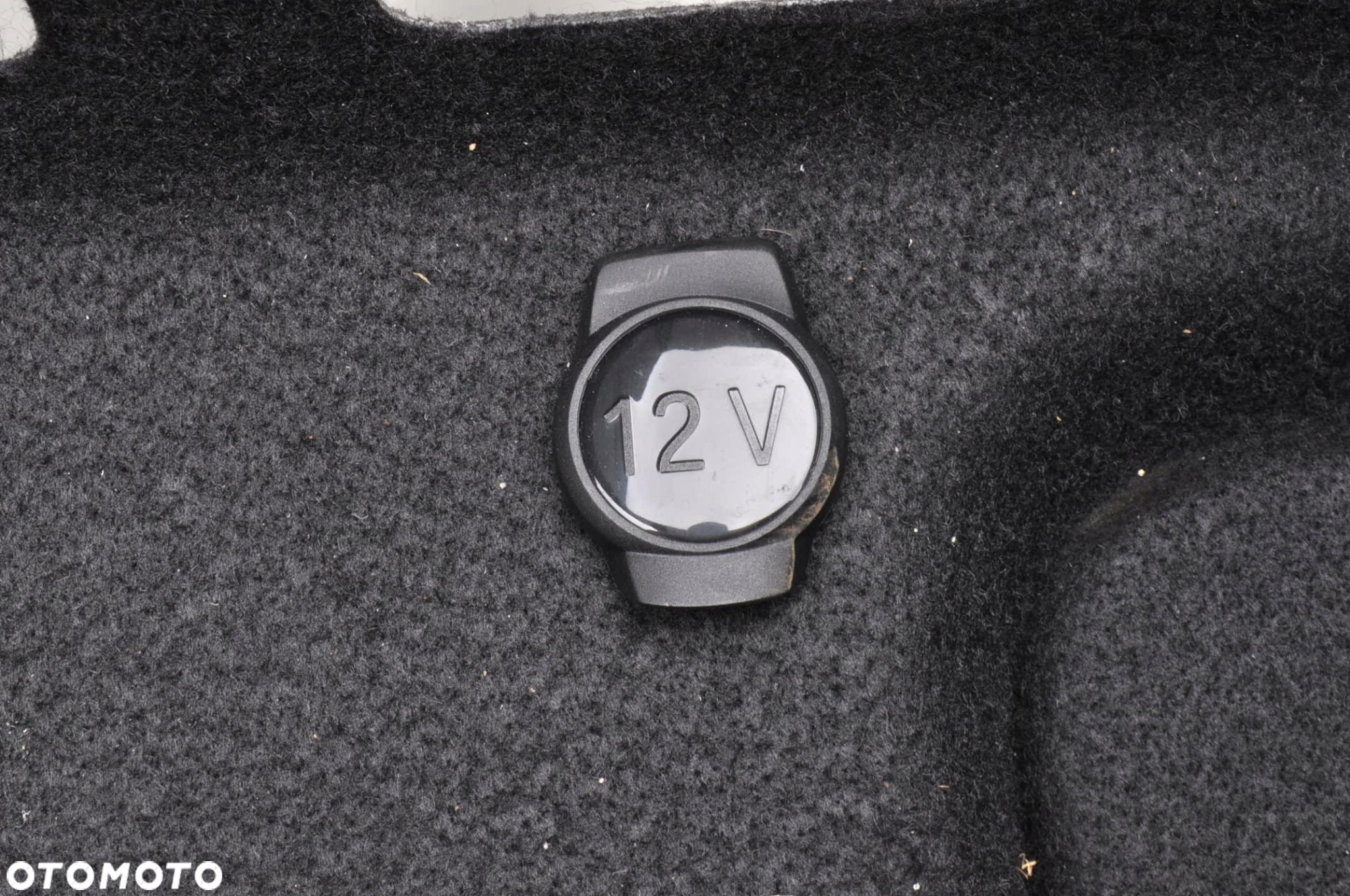 TOYOTA SUPRA MK5 BOCZEK BAGAŻNIKA PRAWY TYLNY 23R 8811762 - 2