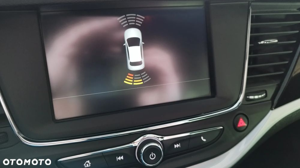 Opel Astra 1.4 Turbo Edition - 32