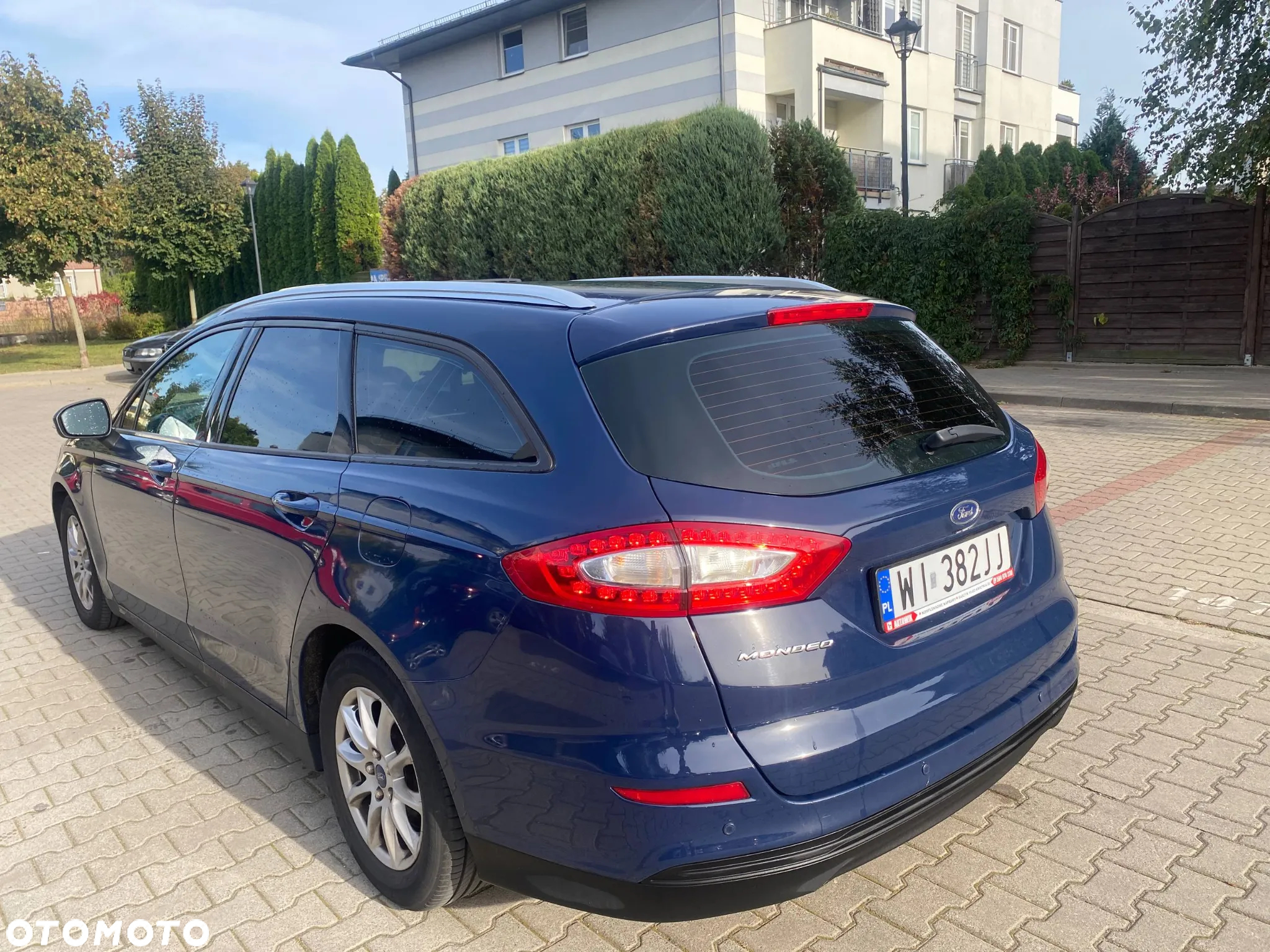 Ford Mondeo 2.0 TDCi Ambiente PowerShift - 13