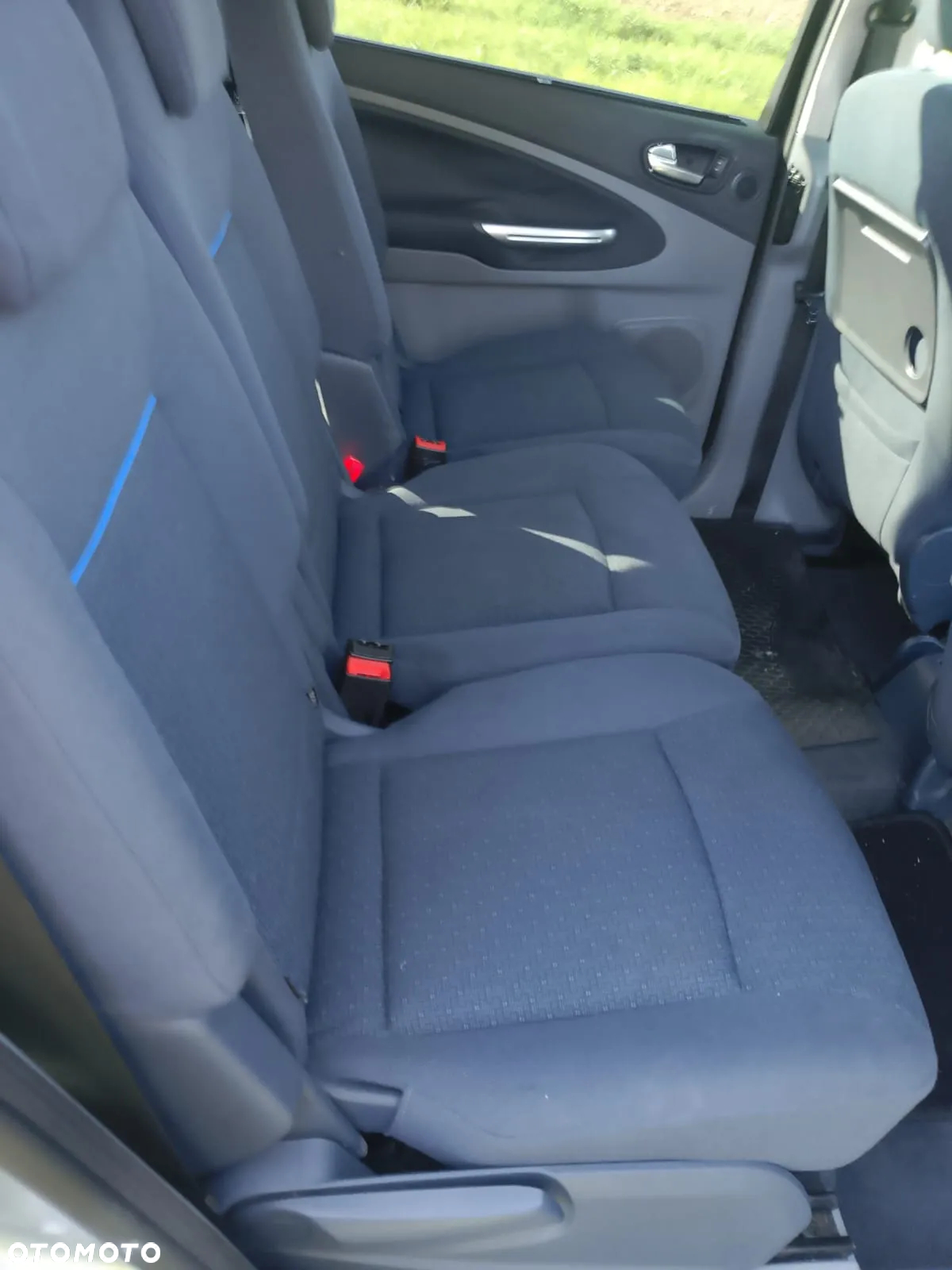 Ford Galaxy 2.0 TDCi Ambiente - 8