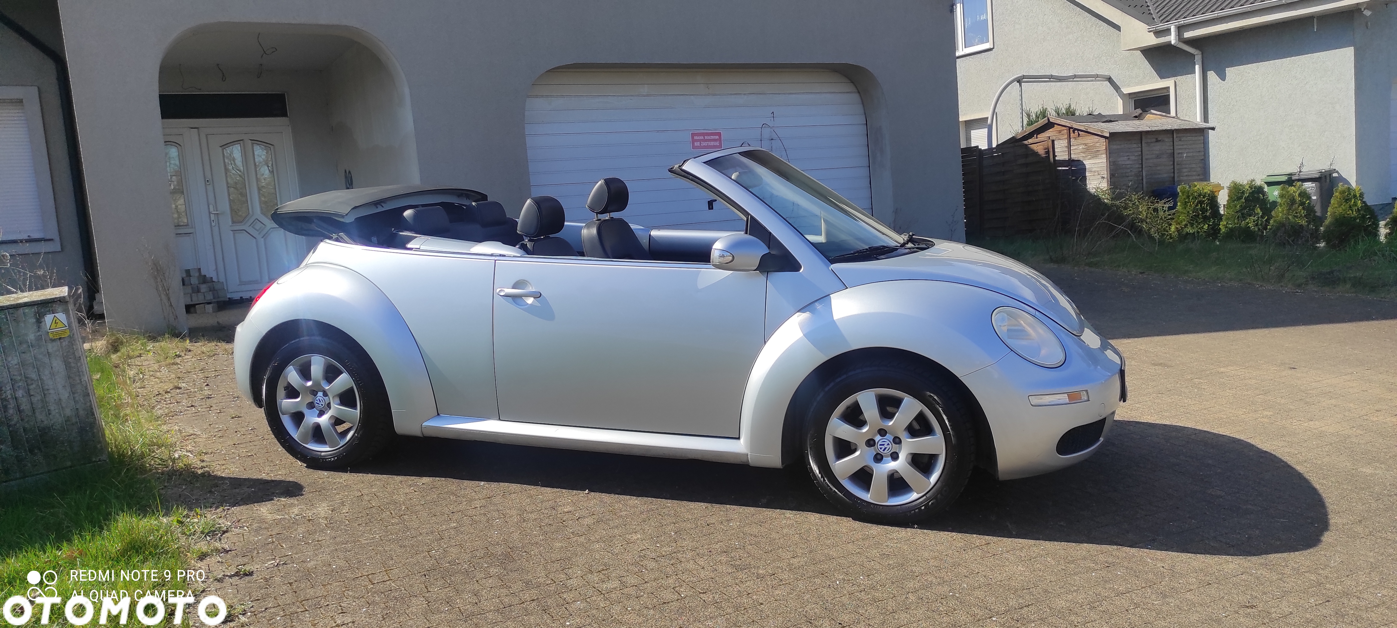 Volkswagen New Beetle Cabriolet 1.6 Freestyle - 29