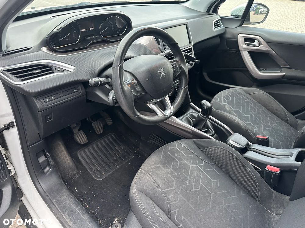 Peugeot 2008 82 VTI Active - 7