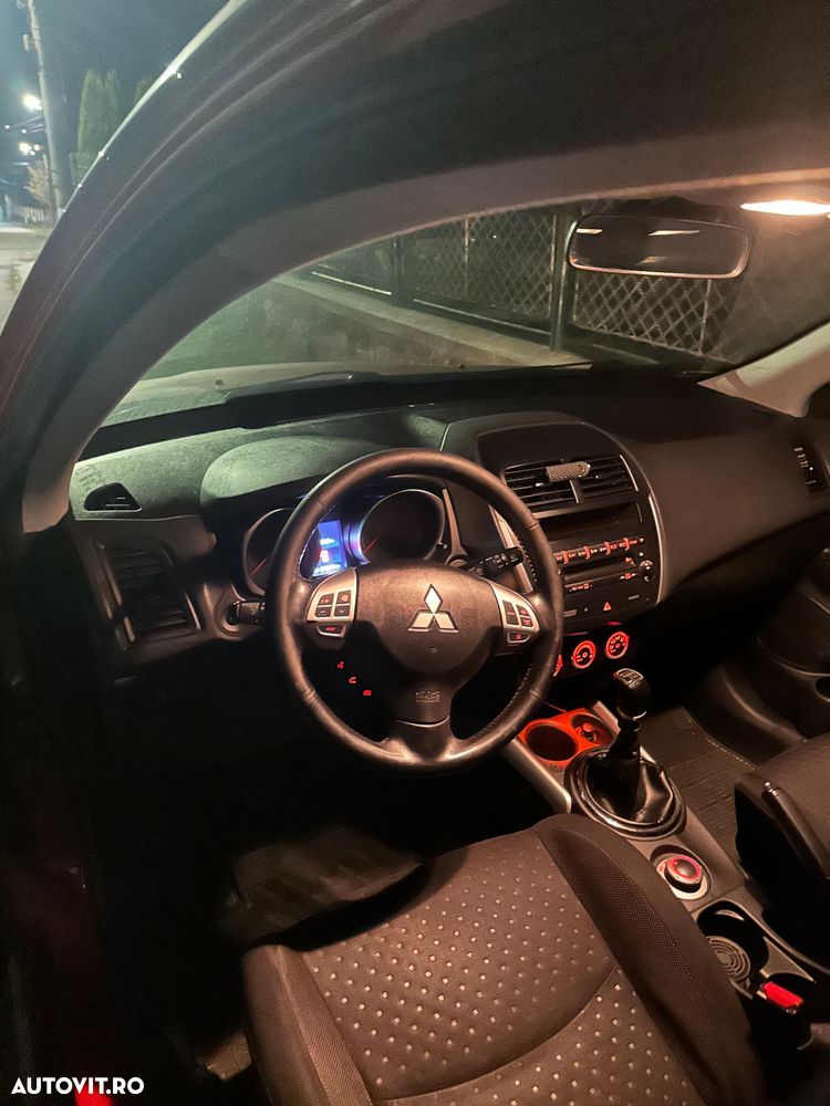 Mitsubishi ASX 1.8 DID 4WD Diamond Edition A13 - 10