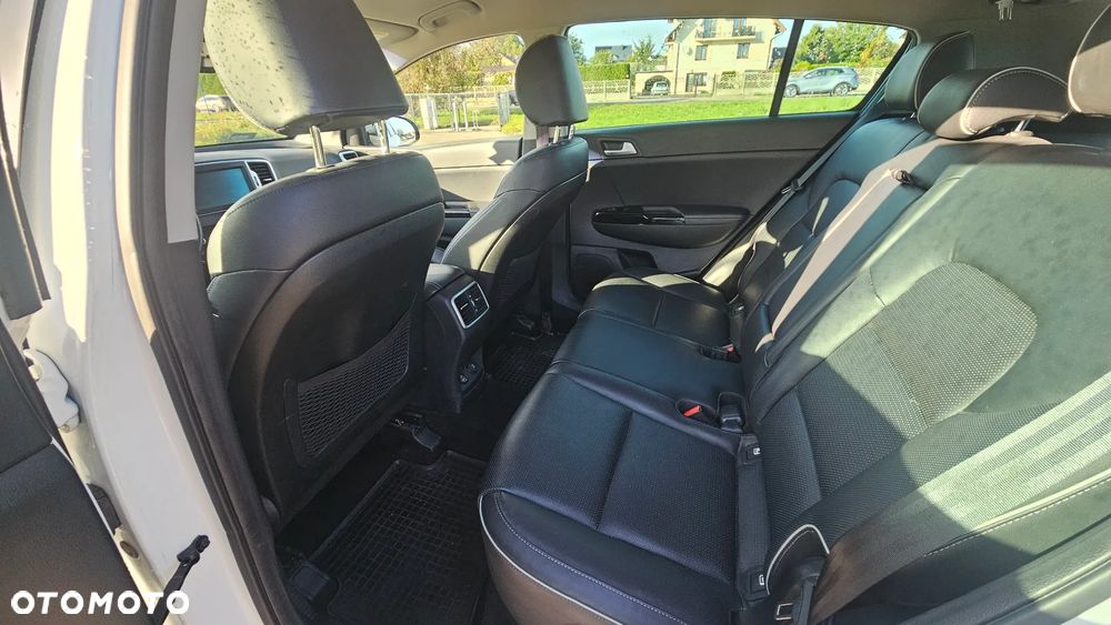 Kia Sportage 1.6 T-GDI L Business Line Plus 2WD - 6