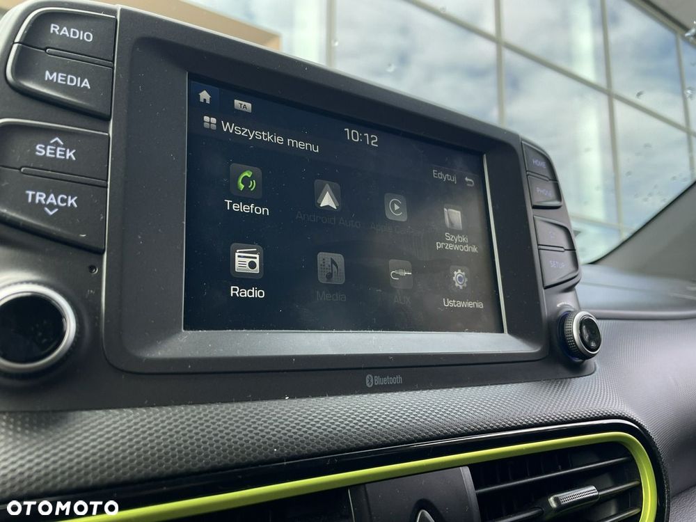 Hyundai Kona - 23