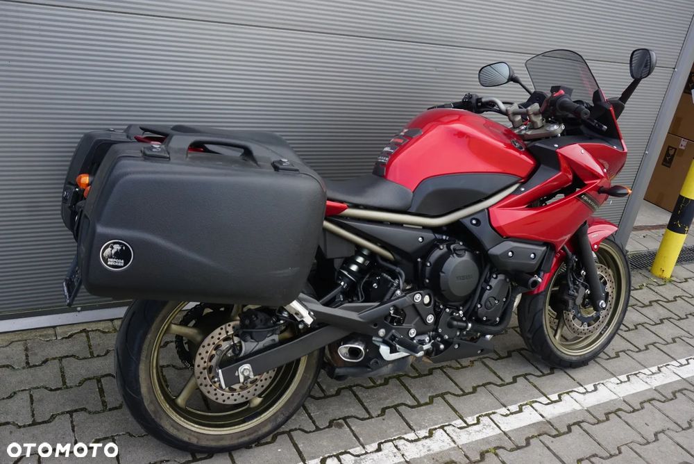 Yamaha XJ - 3