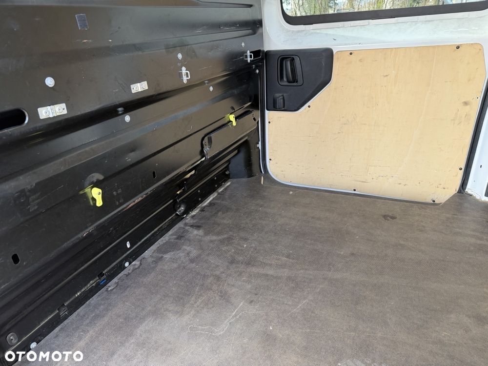 Citroën Jumpy - 13