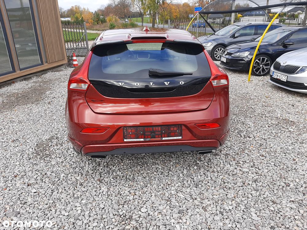Volvo V40 D2 Summum - 6