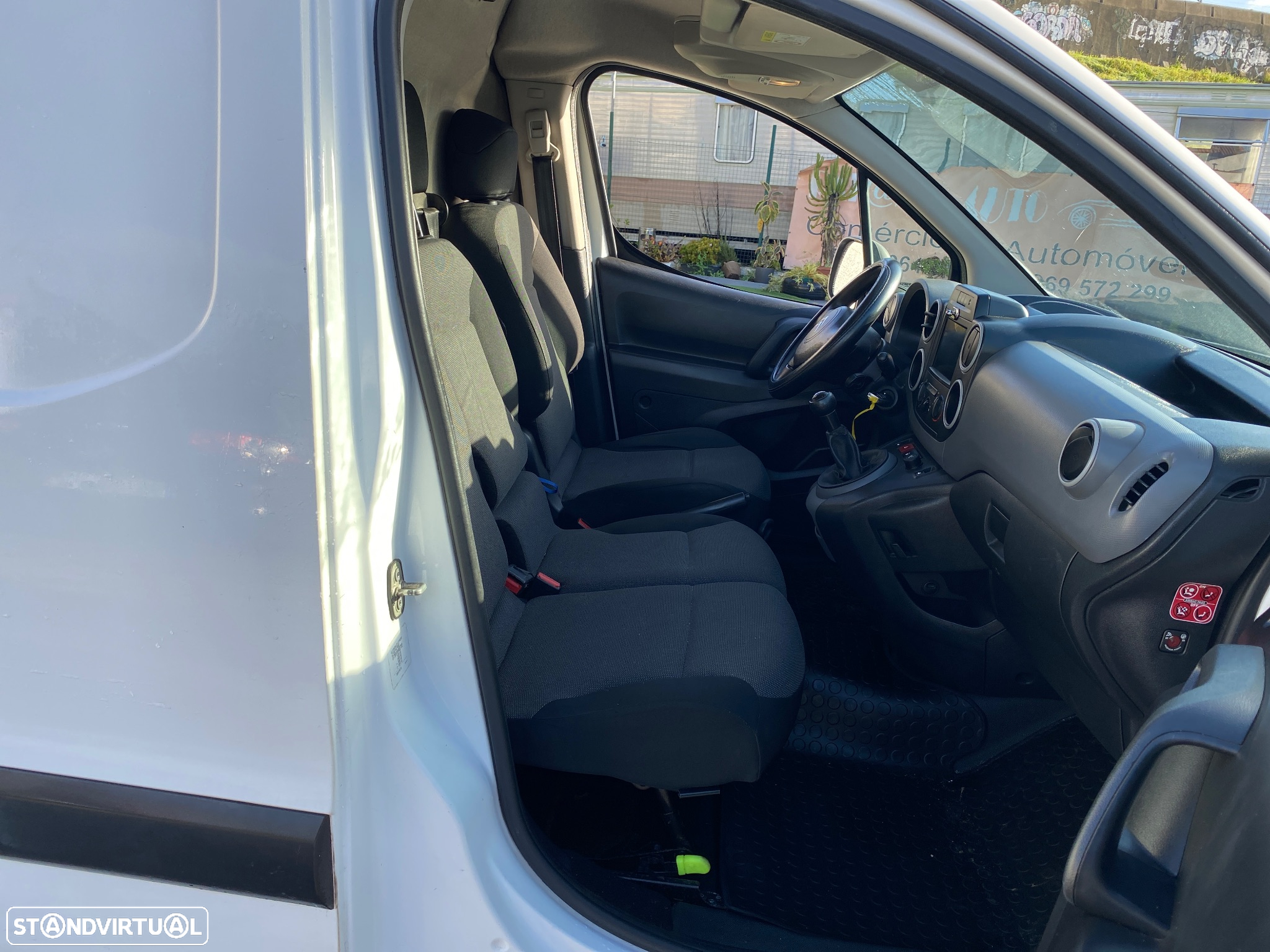 Citroën BERLINGO 3L - 14