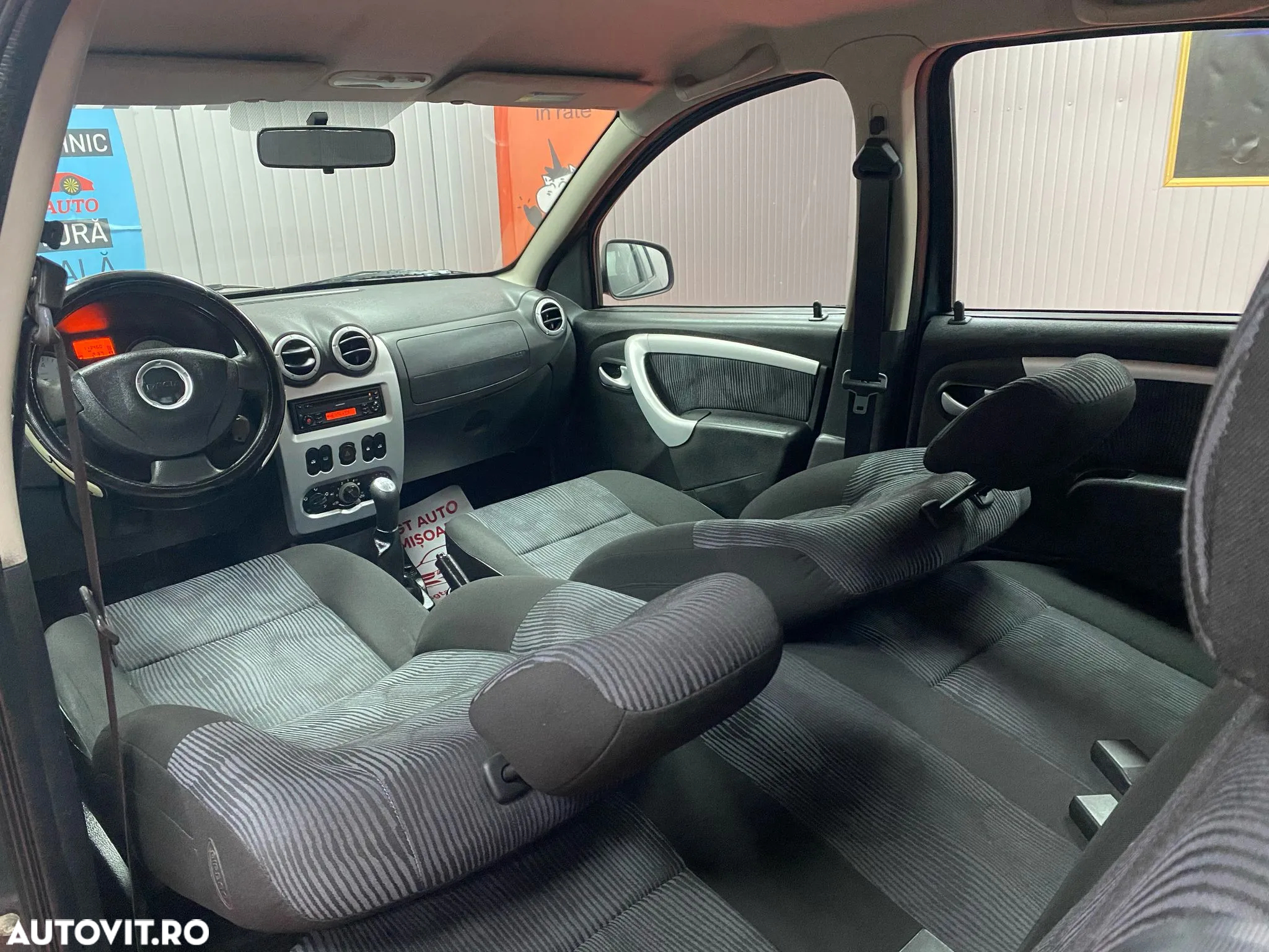 Dacia Sandero - 13