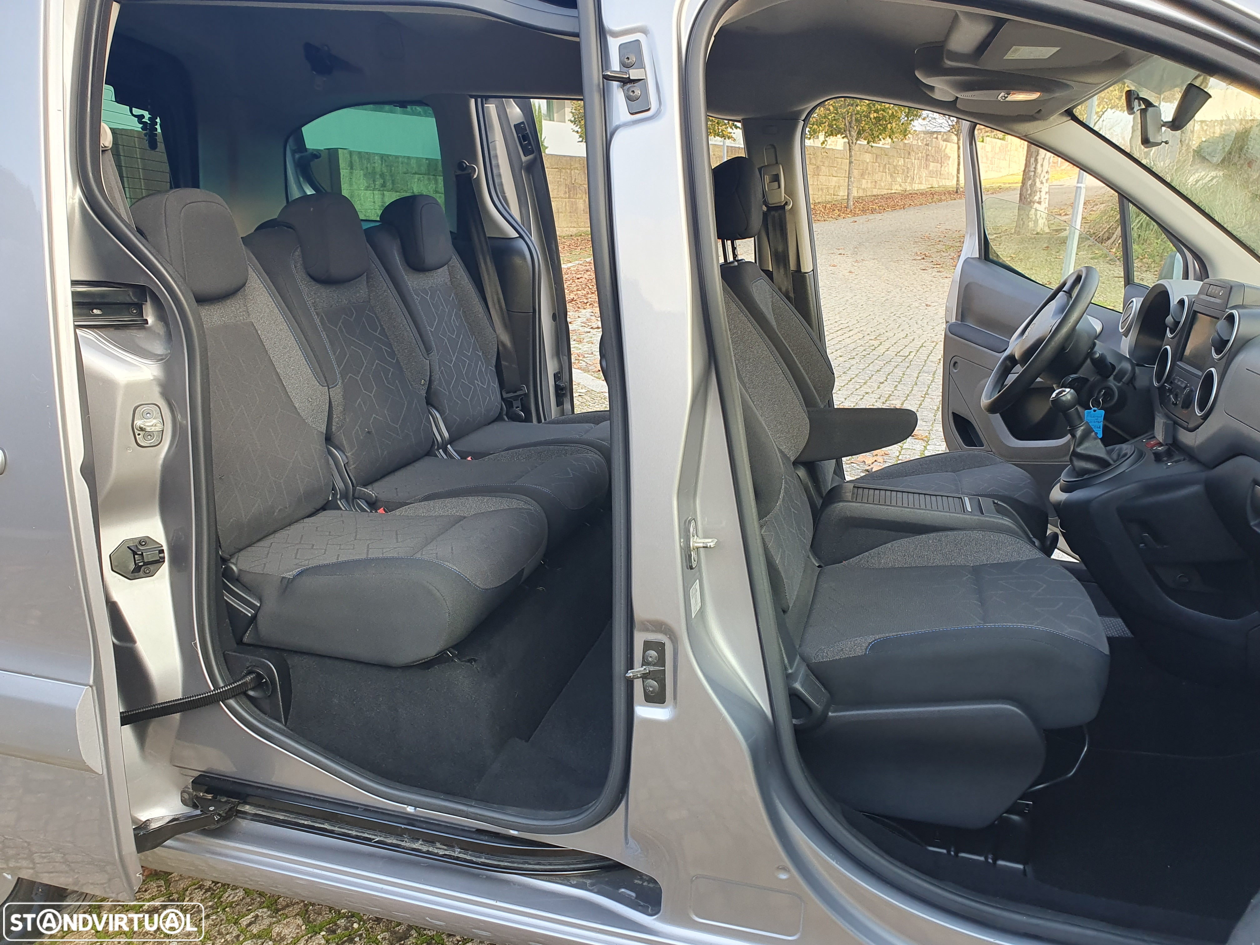 Peugeot Partner Tepee HDi FAP 110 Premium - 23