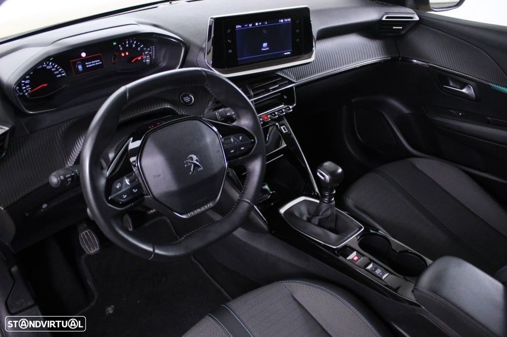 Peugeot 208 1.2 PureTech Allure Pack - 31