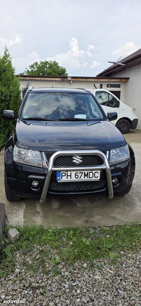 Suzuki Grand Vitara 1.9 DDiS Comfort DPF Limited - 10