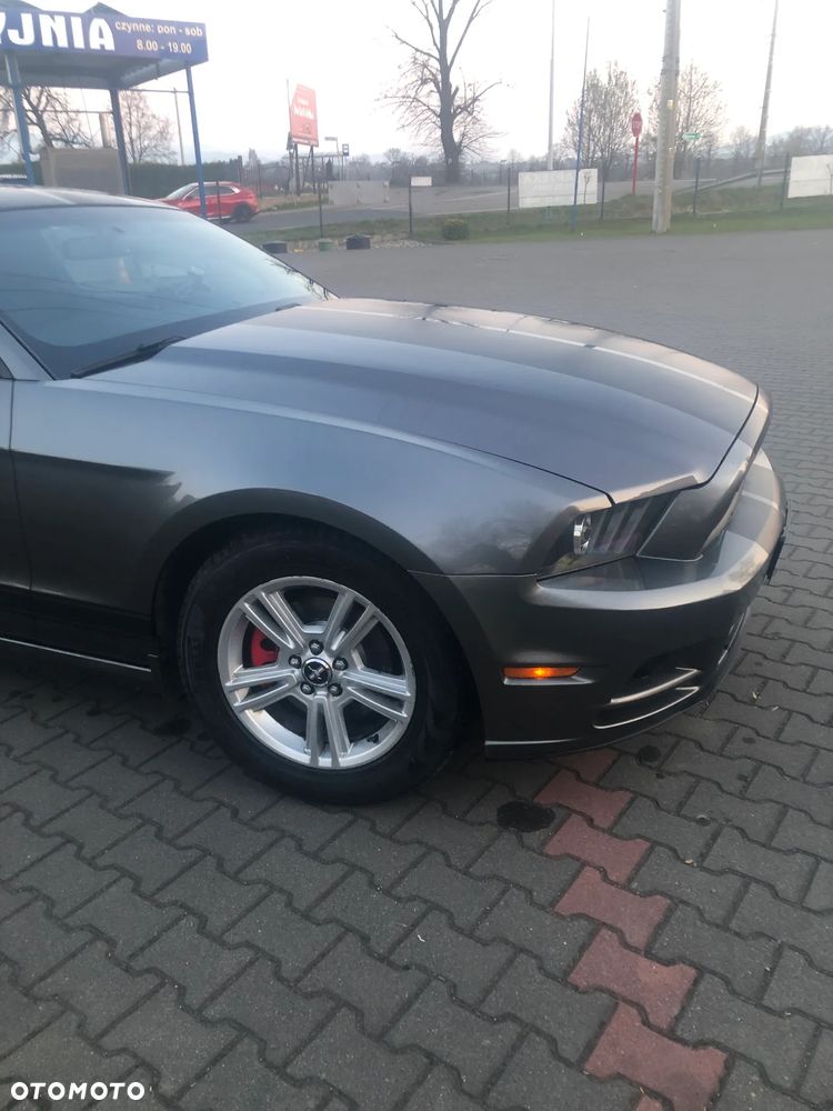 Ford Mustang 3.7 V6 - 2