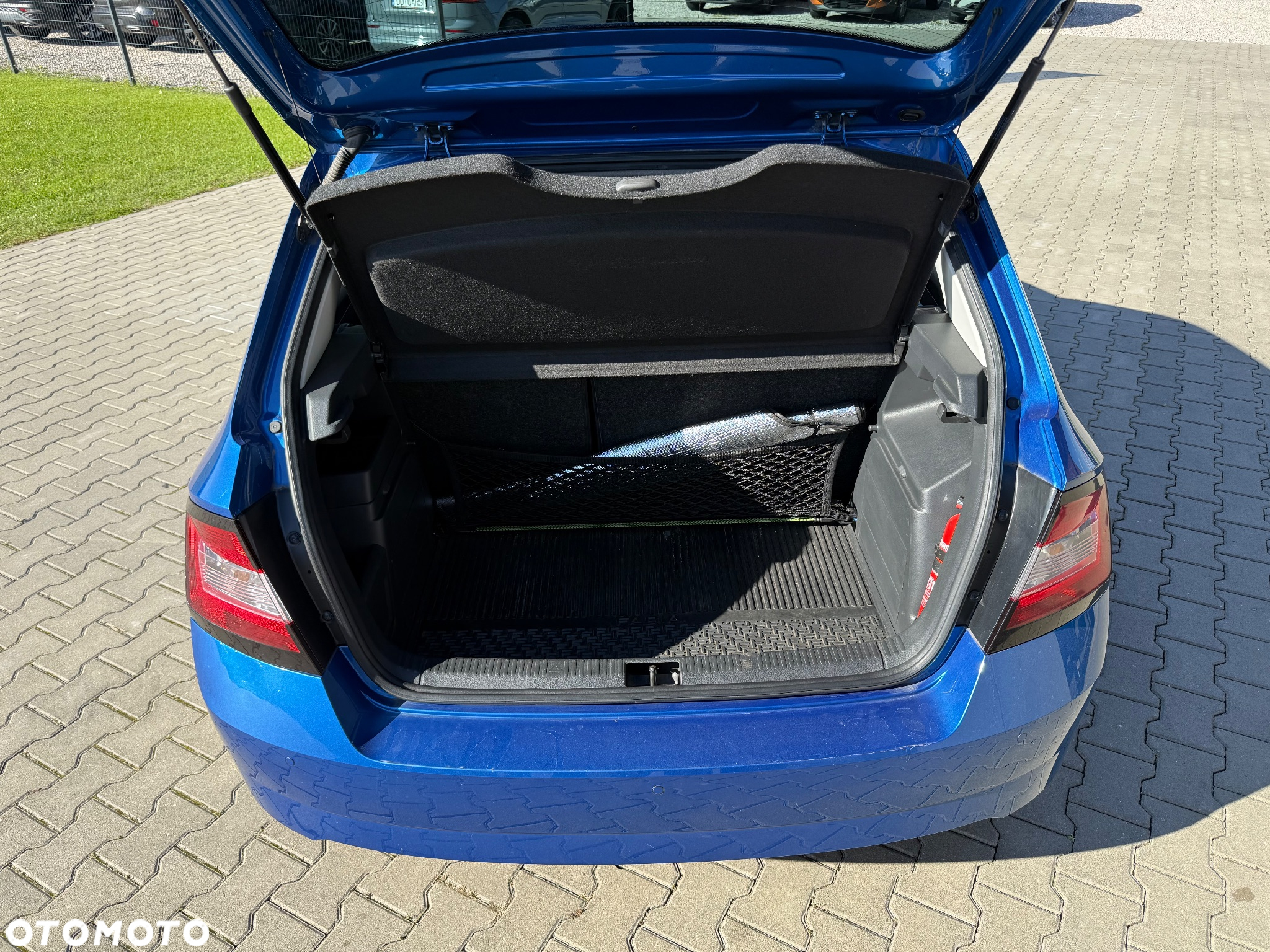 Skoda Fabia 1.0 TSI Style Color - 24
