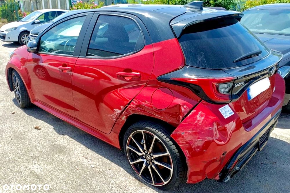 Toyota Yaris 130 1.5 VVT-i GR SPORT - 2
