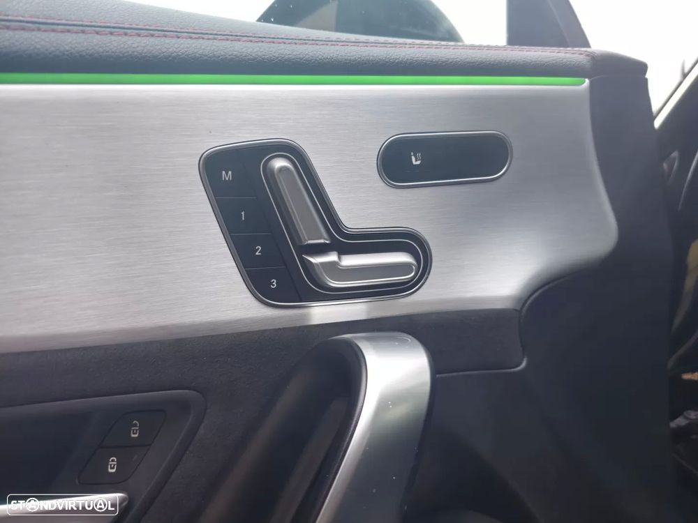 Mercedes-Benz CLA 250 e Shooting Brake 8G-DCT AMG Line - 15