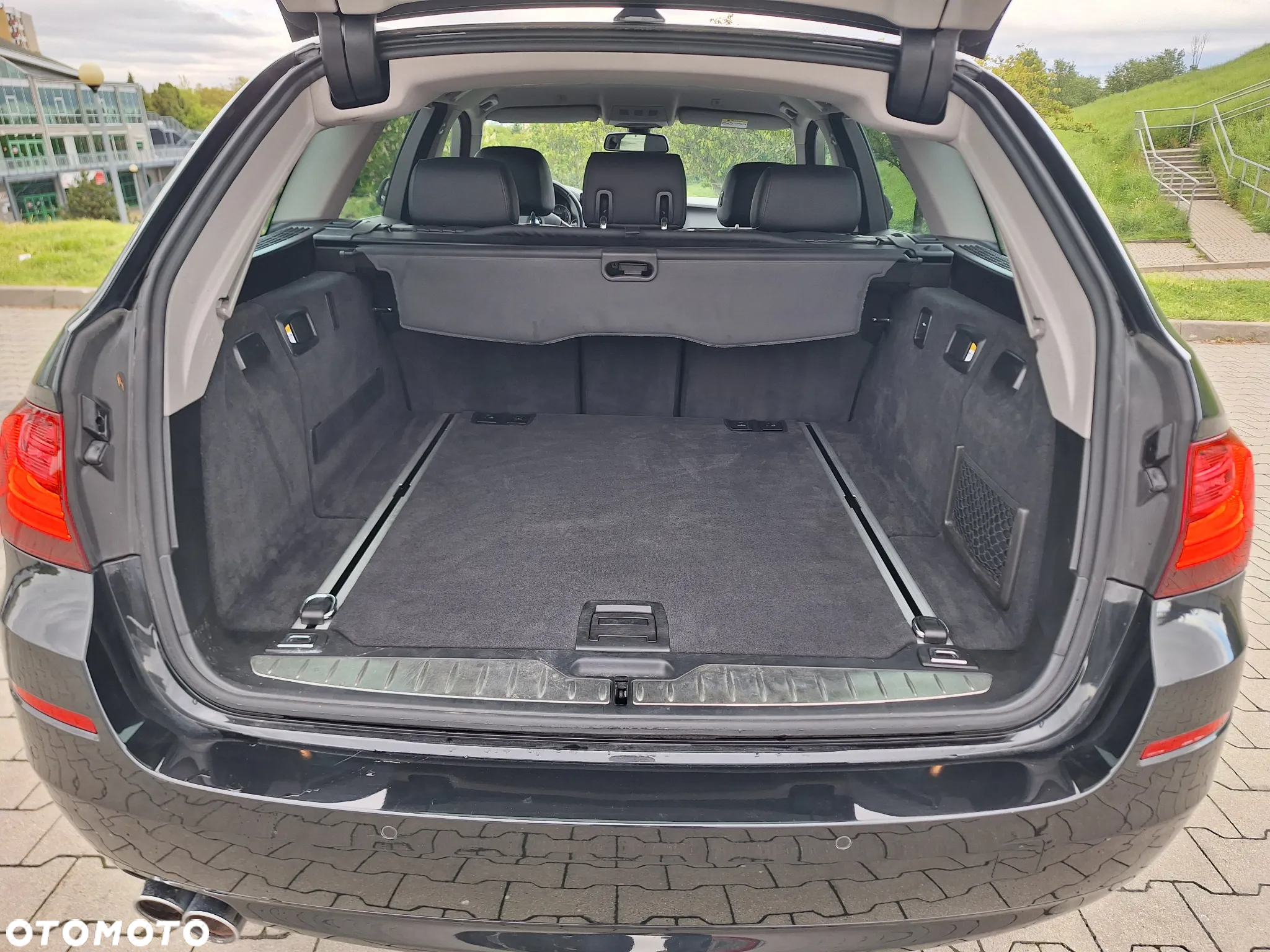 BMW Seria 5 520d Luxury Line - 4