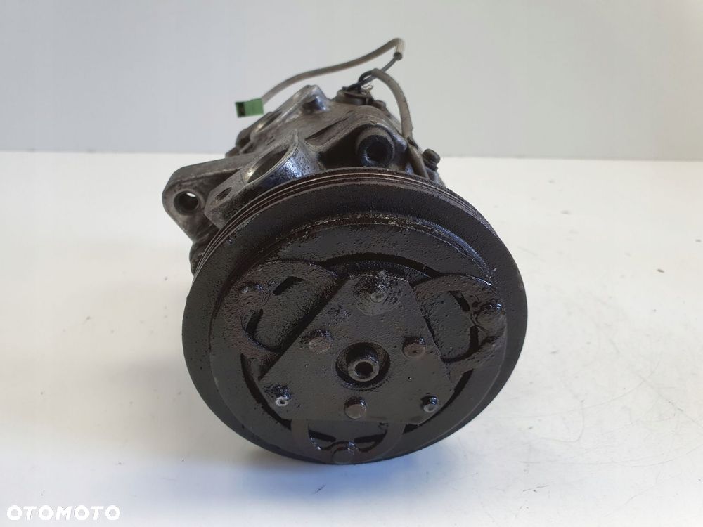 SPRĘŻARKA KLIMATYZACJI Smart ForTwo 0.7 T turbo _ A1602300111 - 4