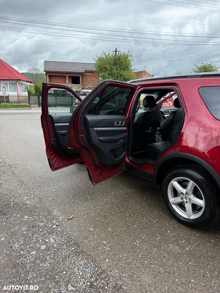 Ford Explorer - 18