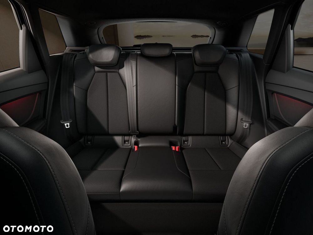 Audi Q4 e-tron - 10