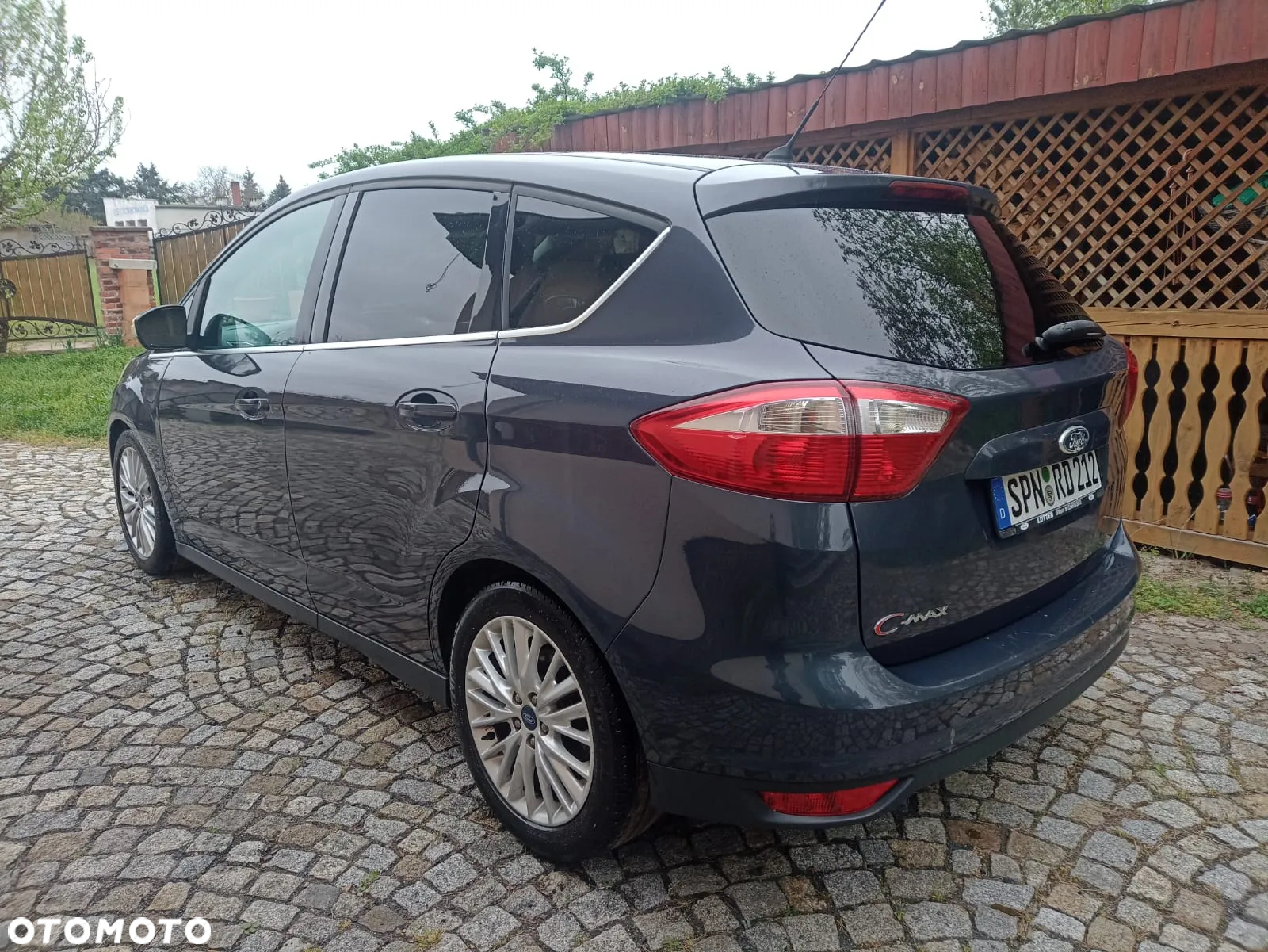 Ford C-MAX 2.0 TDCi Titanium - 4