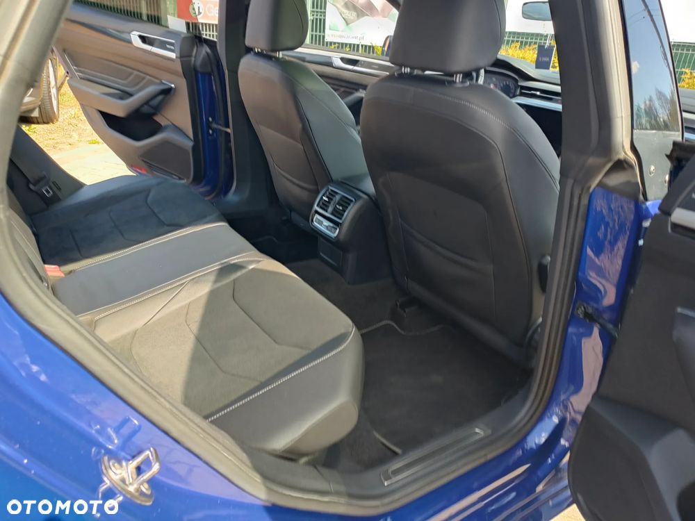 Volkswagen Arteon 2.0 TDI SCR R-Line DSG - 21