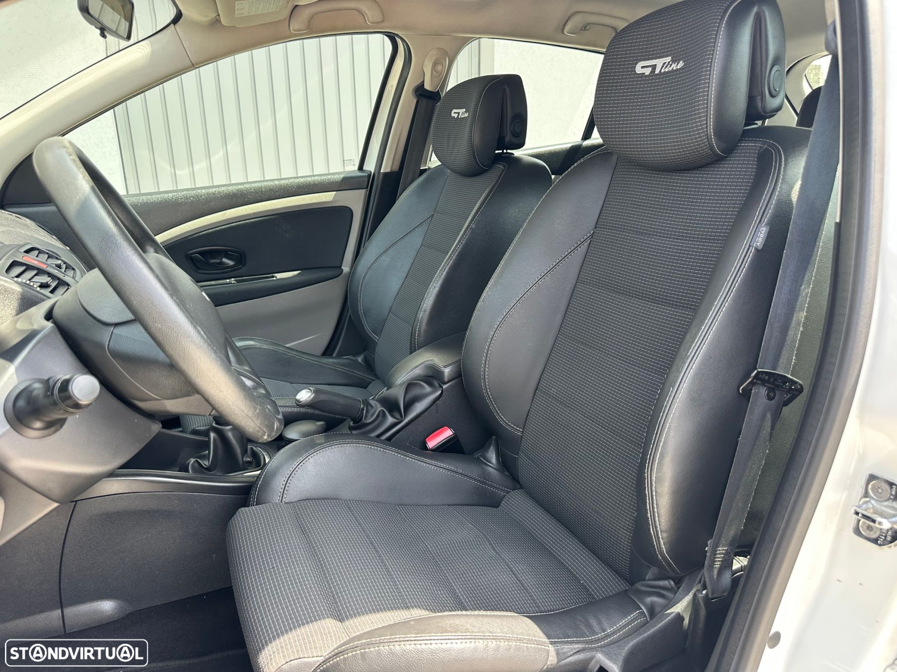 Renault Mégane 1.5 dCi Dynamique - 9