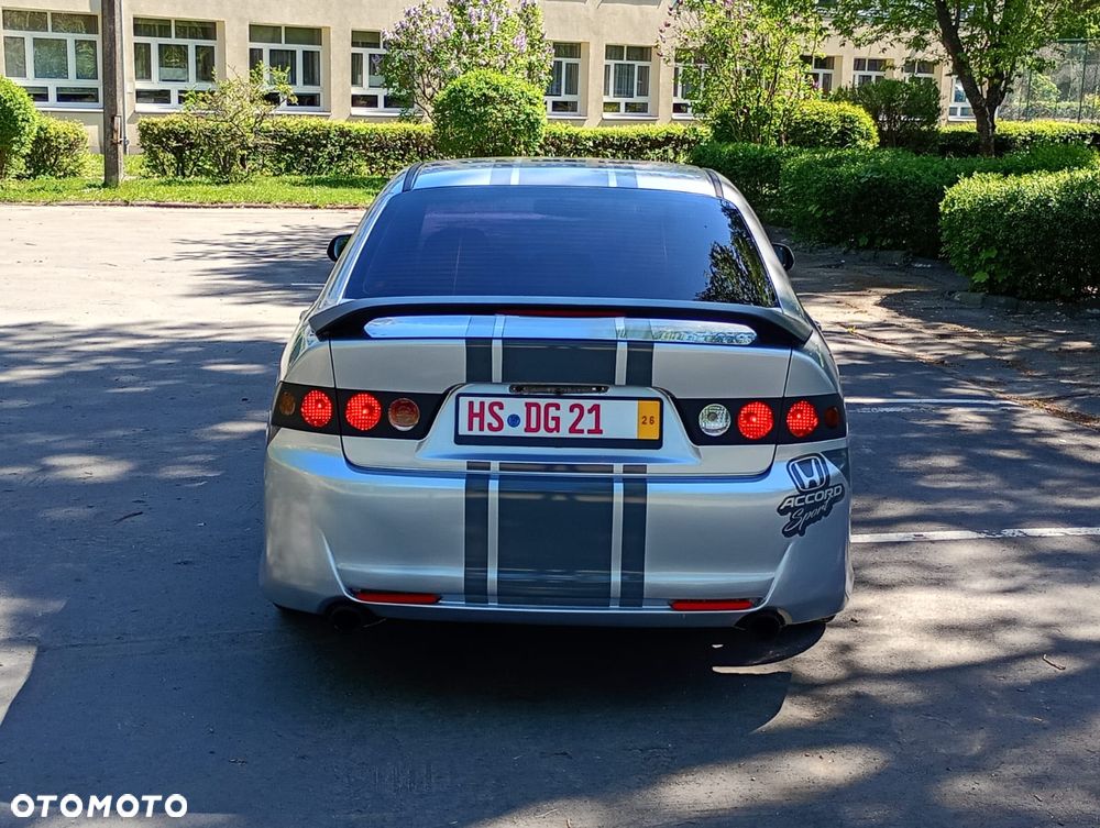 Honda Accord - 5