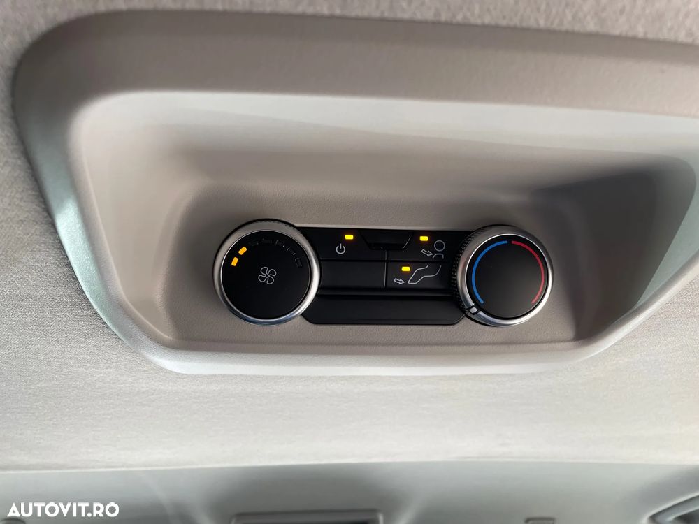 Ford Transit Custom Kombi 320 2.0 EcoBlue 130 CP L2H1 Trend - 12