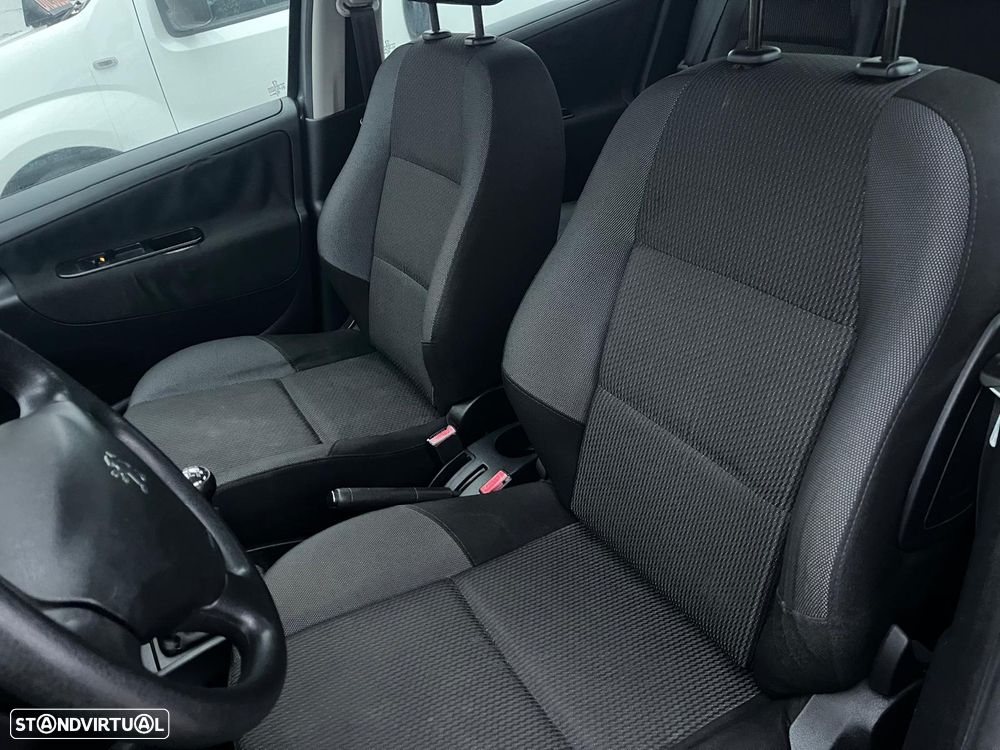 Peugeot 207 1.6 HDi 99g - 6