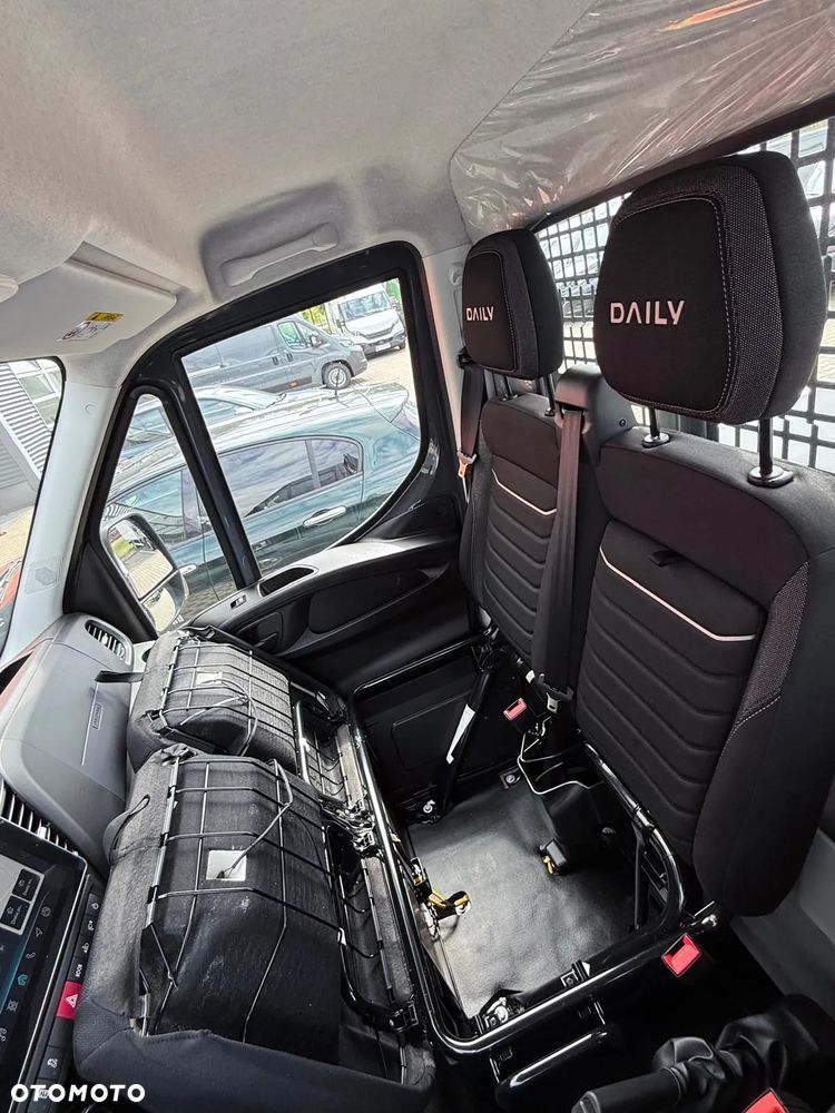Iveco DAILY 50C18A8HZ DO 3500KG AUTOMAT OKAZJA OD RĘKI - 34