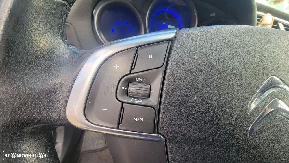 Citroën C4 1.6 BlueHDi Live - 34